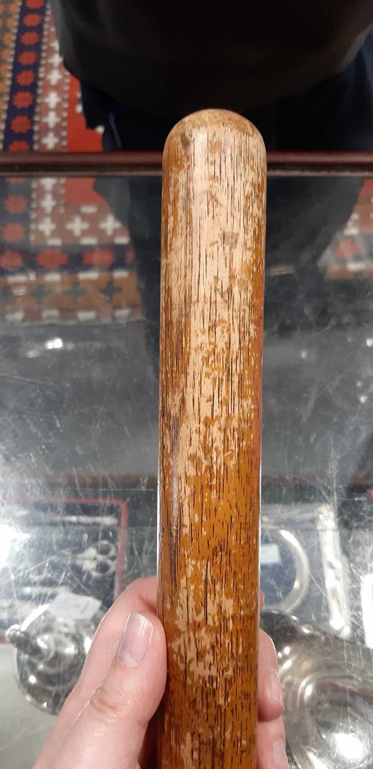 George |V 1820 painted truncheon, 45cm, Plain Victorian Wooden Truncheon with an indistinguishable - Image 8 of 13