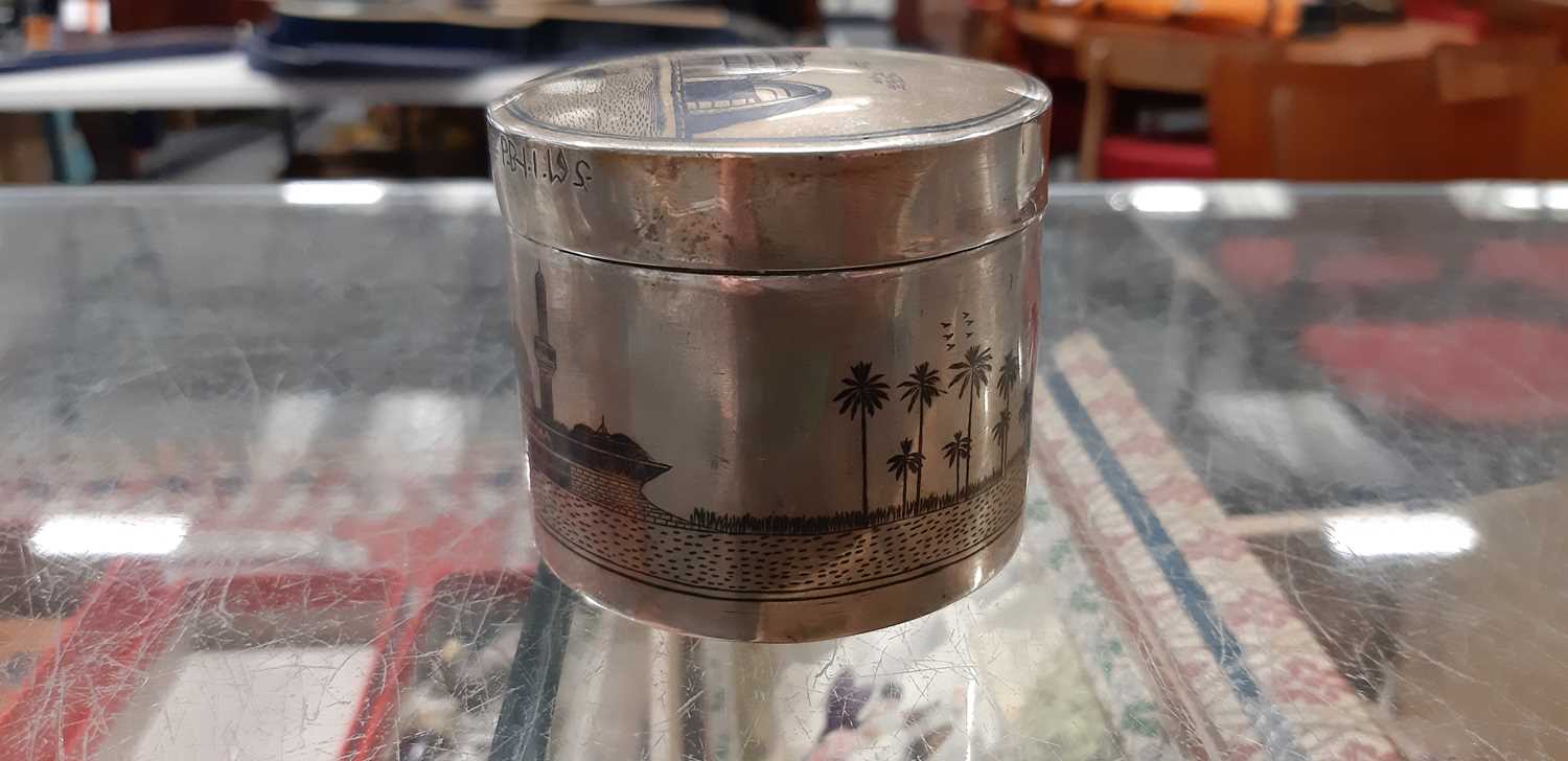 Egyptian / Iraqi niello and white metal coffee pot, and similar jar. - Image 11 of 13