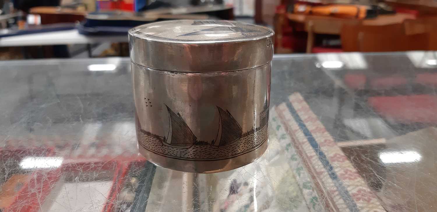 Egyptian / Iraqi niello and white metal coffee pot, and similar jar. - Image 9 of 13