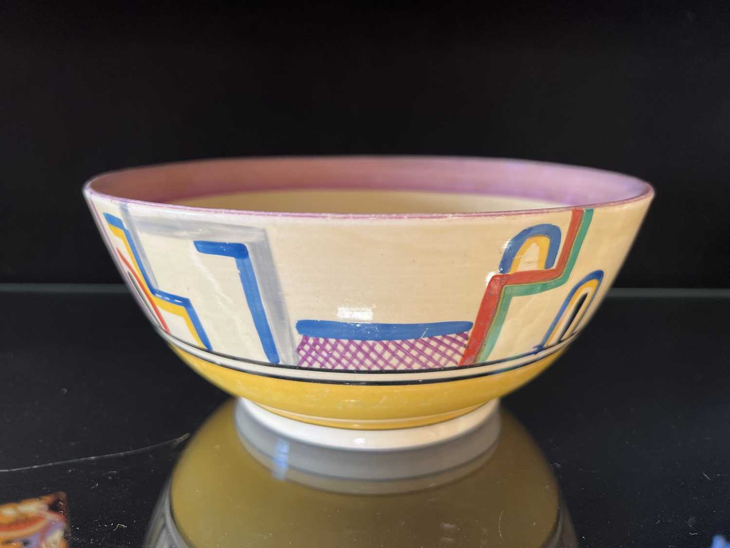 Clarice Cliff, a 'Tennis' pattern bowl - Image 4 of 8