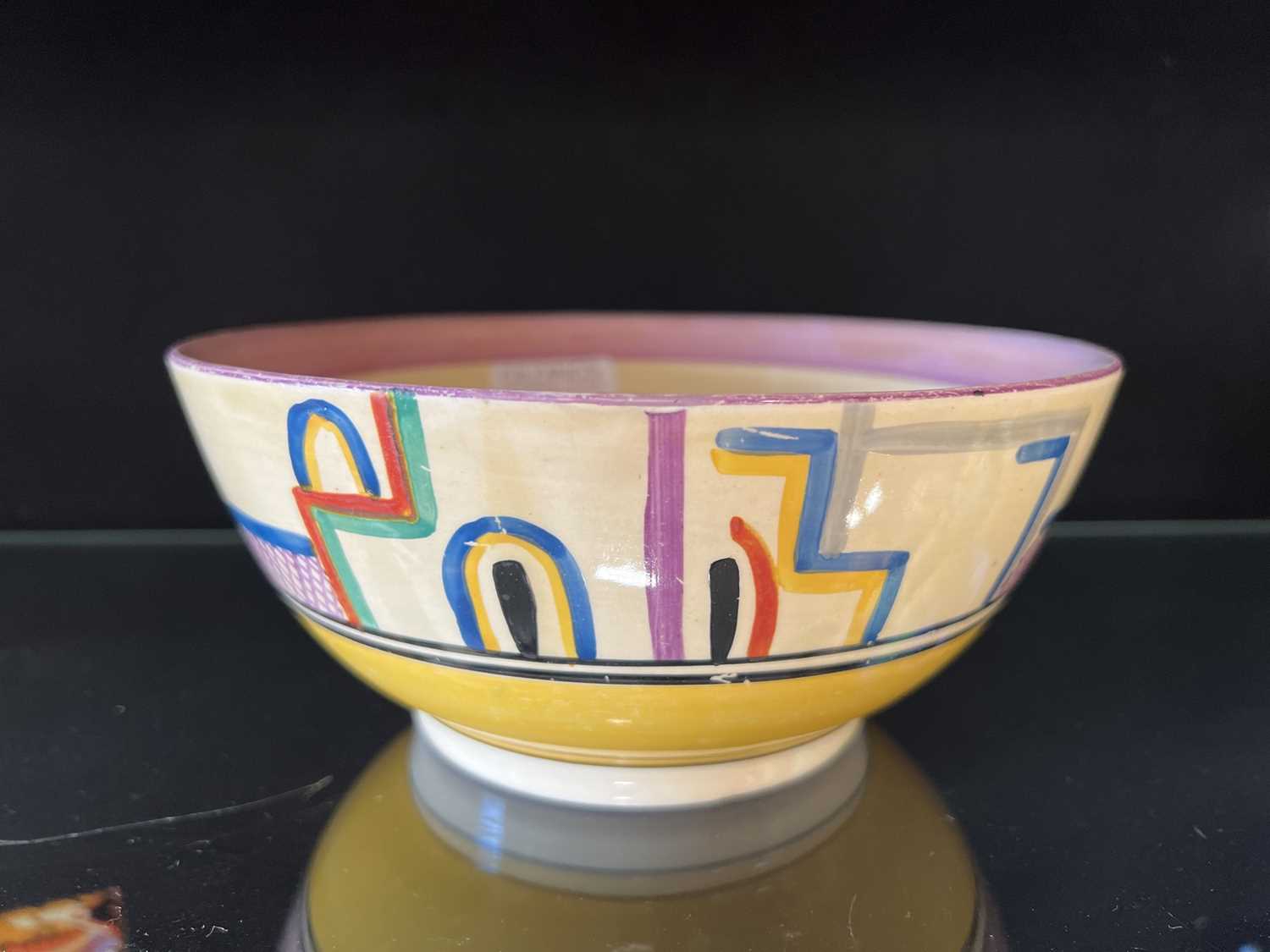 Clarice Cliff, a 'Tennis' pattern bowl - Image 2 of 8