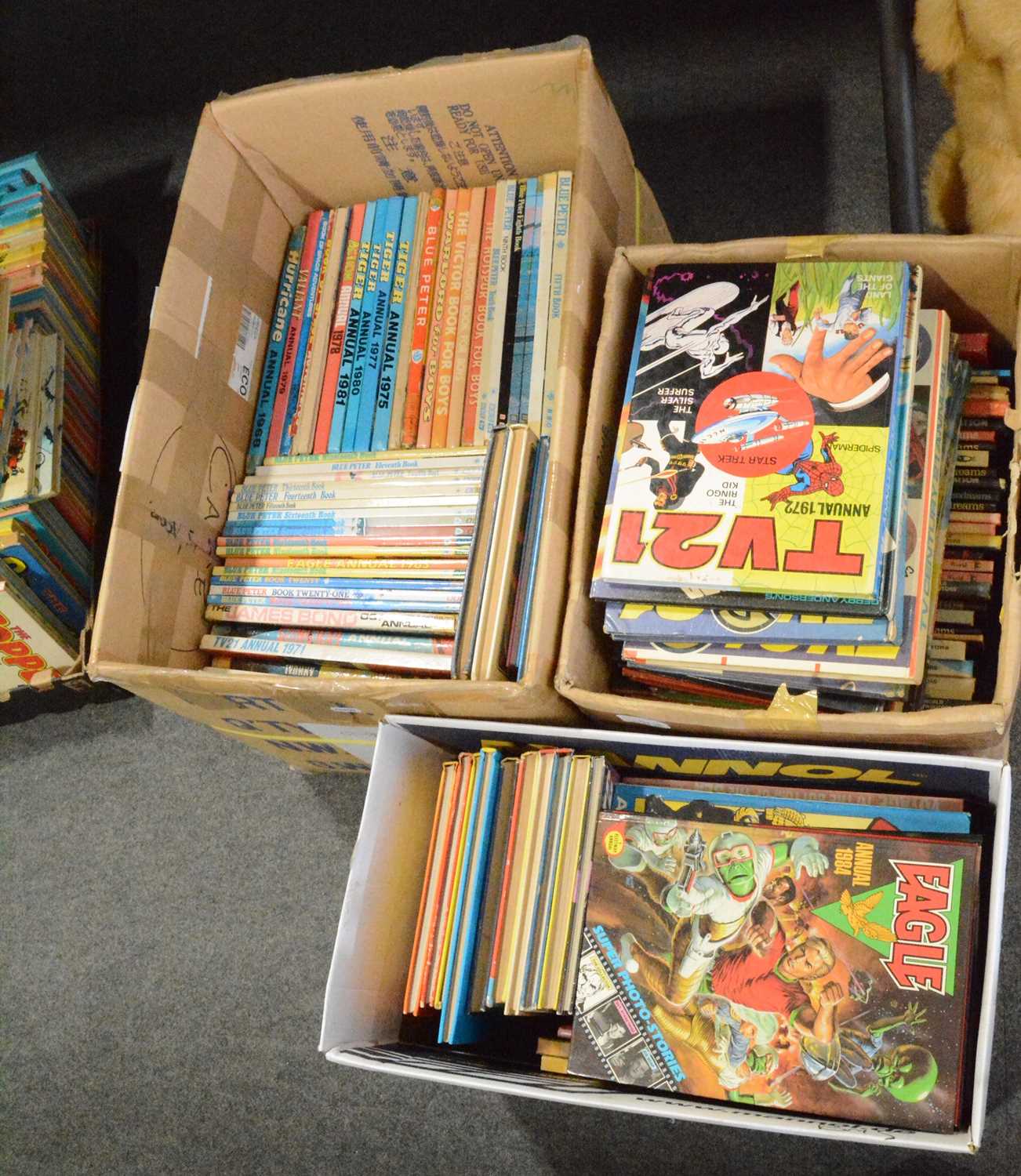 A collection of Annuals and magazines, including Captain Scarlet and Blue Peter - Image 2 of 2