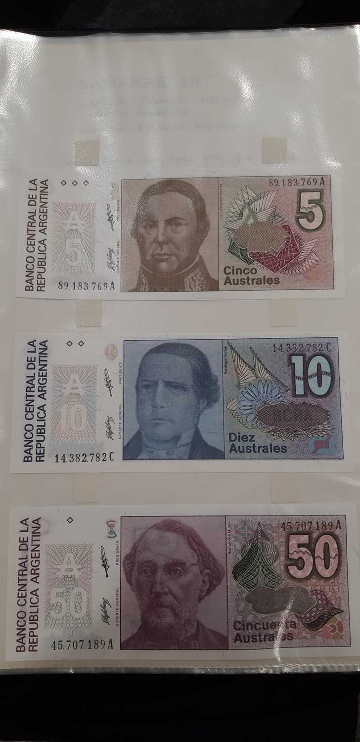 Collection of worldwide banknotes - Image 20 of 24