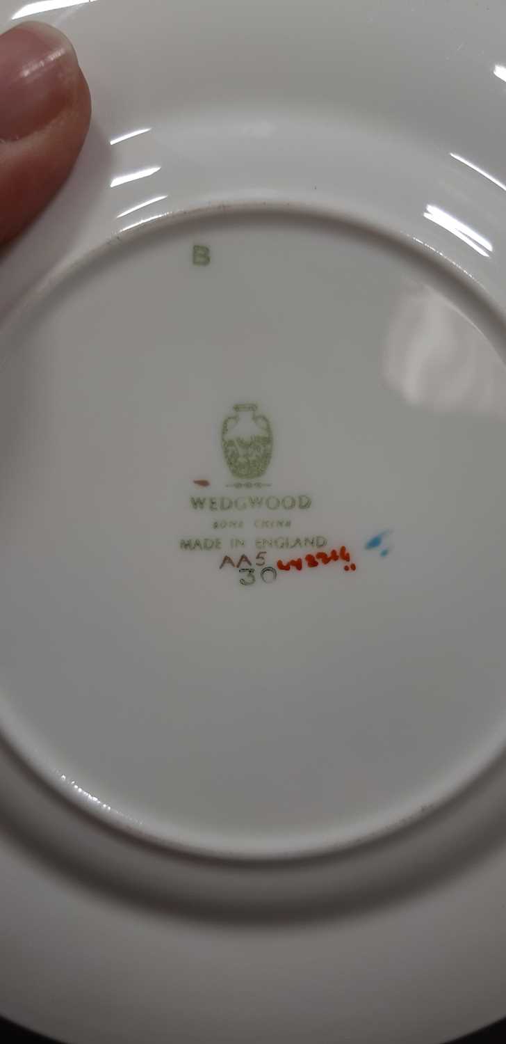 Wedgwood 'Florentine' pattern tea service - Image 6 of 6