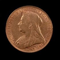 A Gold Full Sovereign coin, Victoria Veiled Head 1900.