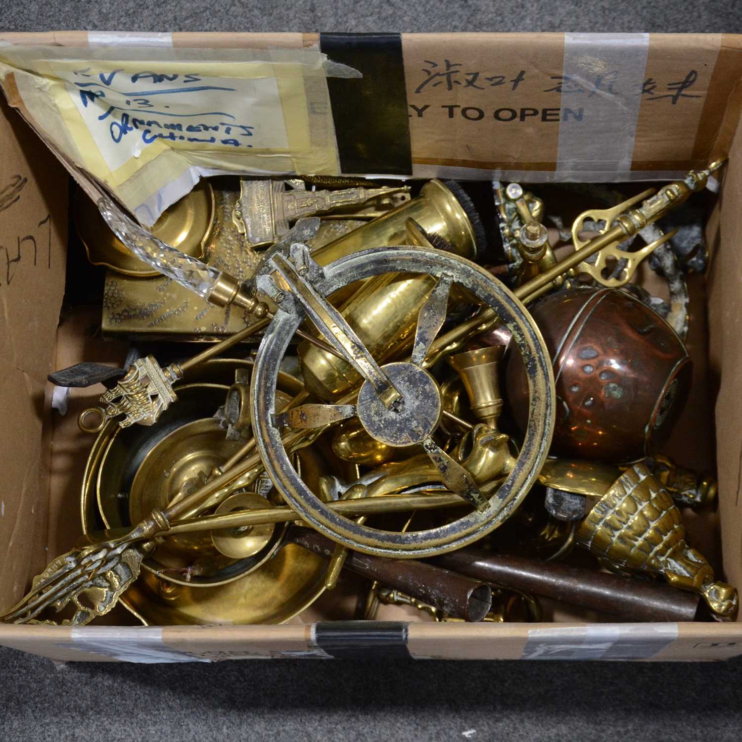 Collection of brass and copperware - Image 2 of 2
