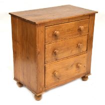 Pine chest of drawers,