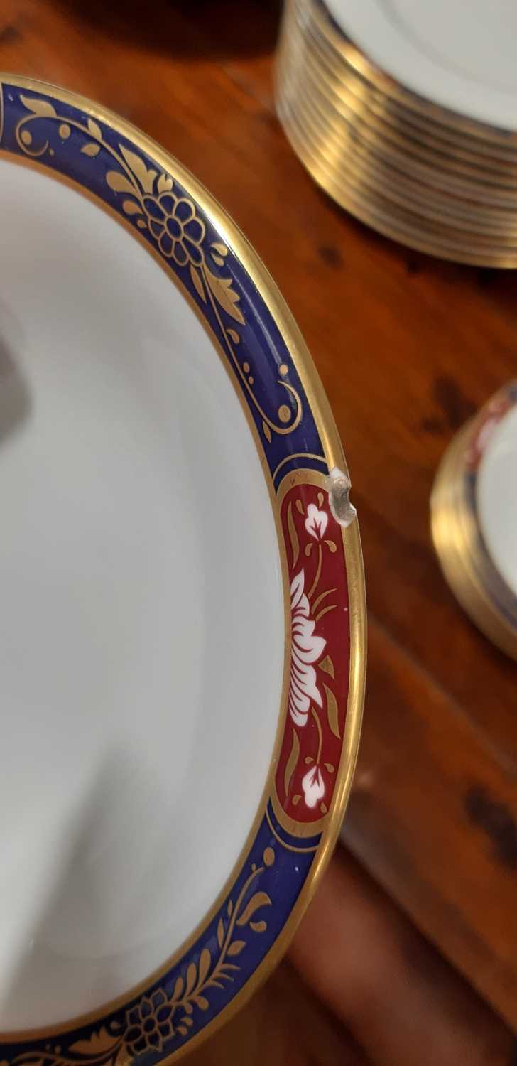 Extensive Royal Worcester 'Prince Regent' pattern dinner, tea and coffee service - Image 7 of 7