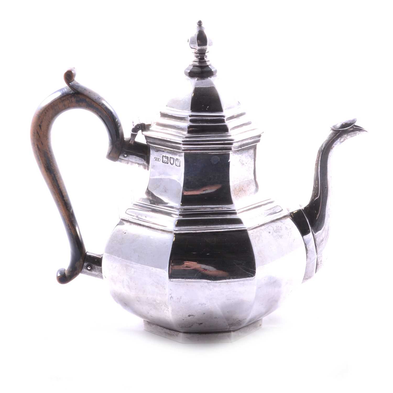Silver teapot, John Henry Rawlings, London 1903.