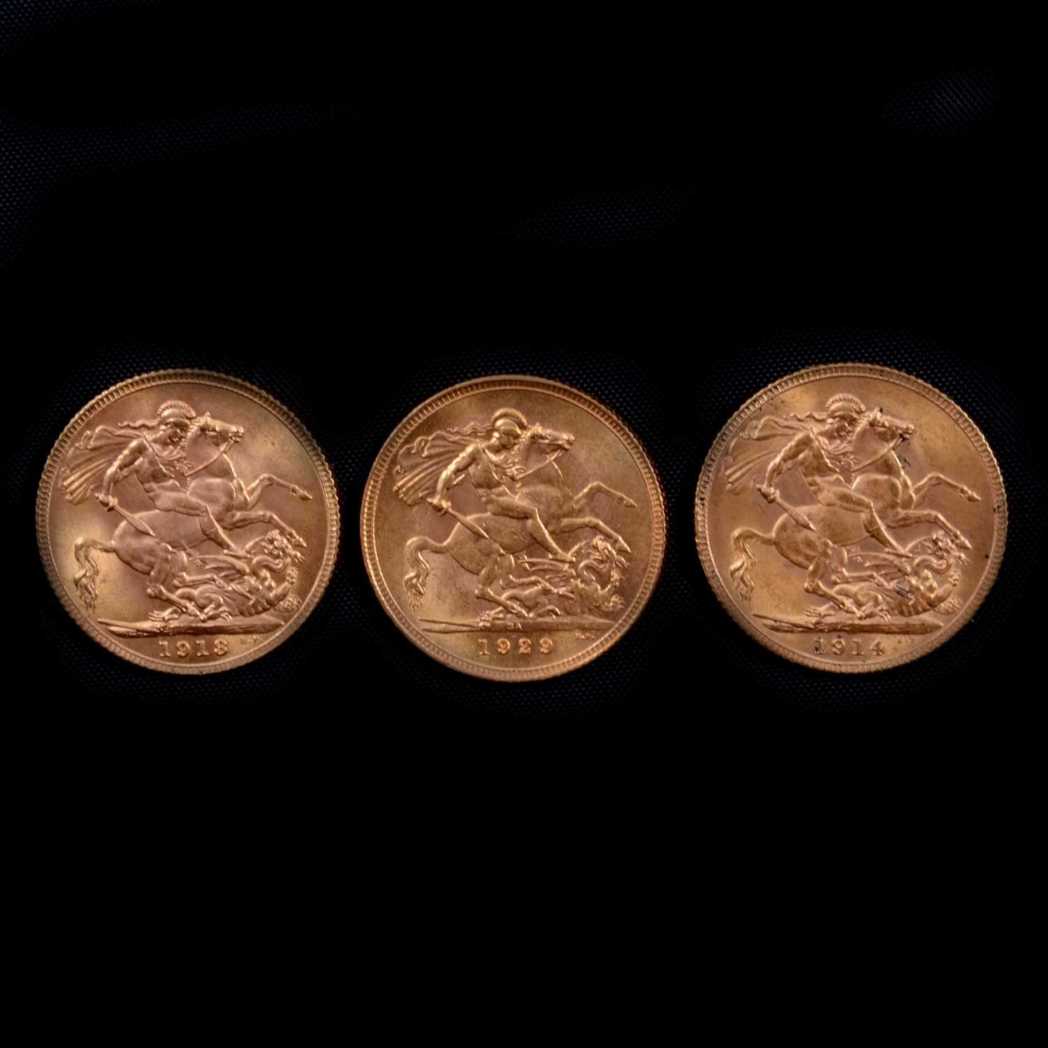 Three Gold Full Sovereign coins, George V, 1913/1914/1929. - Image 2 of 2