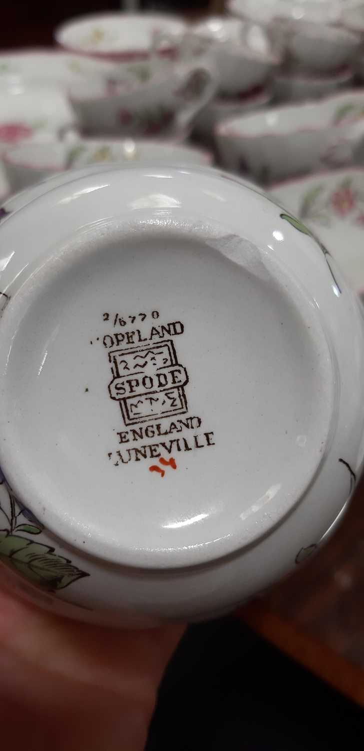 Extensive tea and dinner service by Copeland Spode 'Marlborough Sprays' pattern - Image 20 of 33