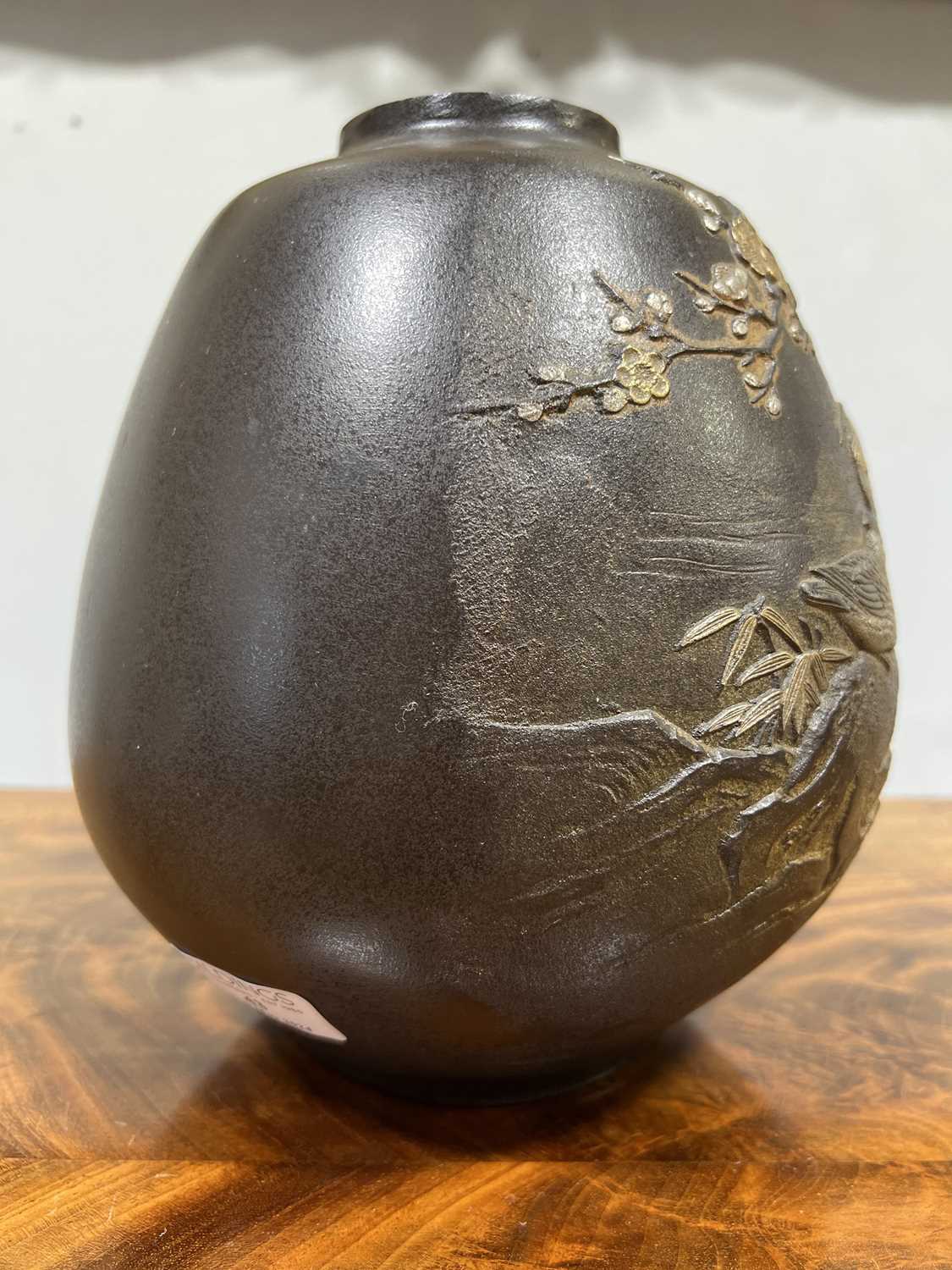 Japanese bronze vase, Meiji period - Image 5 of 8