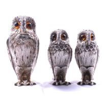 A set of novelty silver Owl condiments, Richard Comyns, London