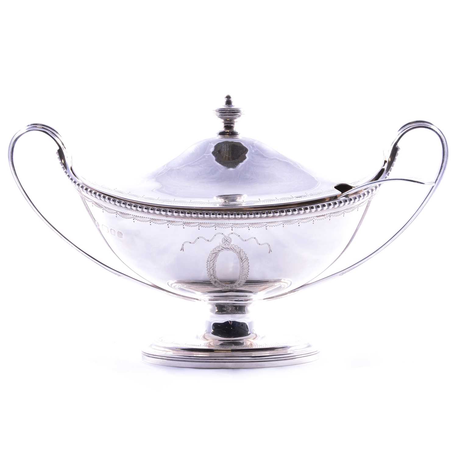 Silver pedestal lidded sauce tureen with ladle,