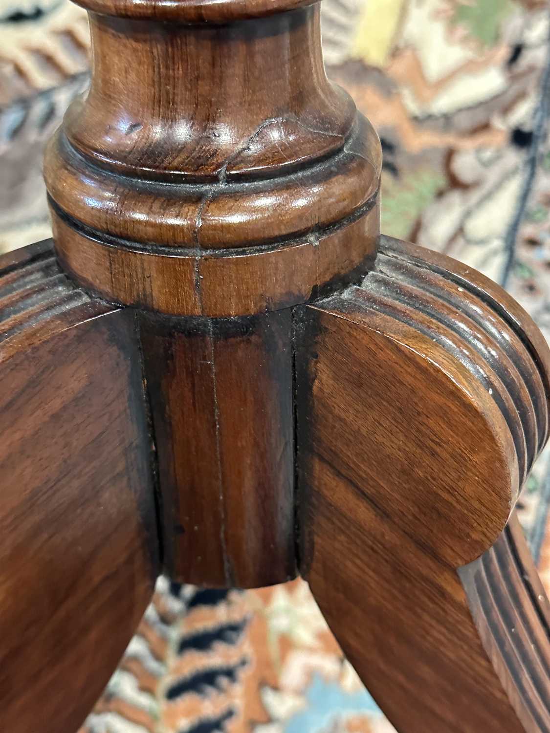 Victorian mahogany wine table, - Image 3 of 5