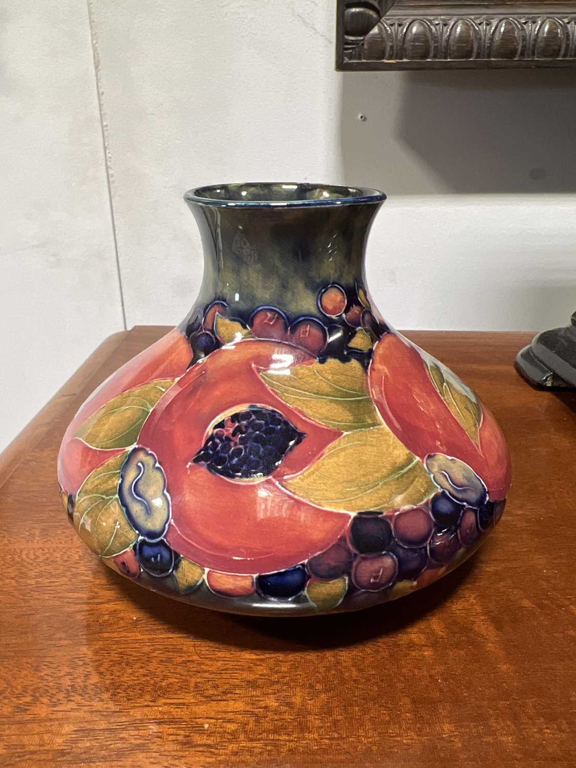 William Moorcroft Pomegranate design vase - Image 2 of 8