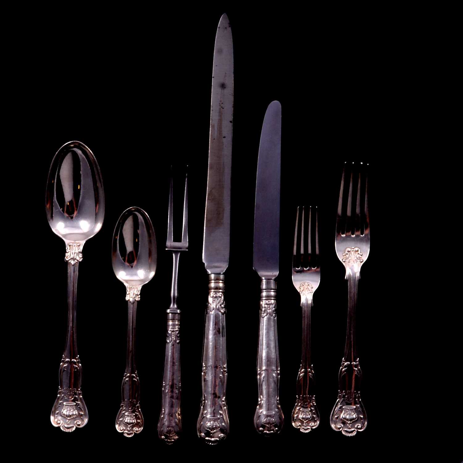 Matched silver cutlery,