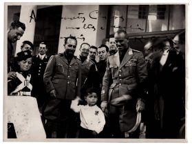 Renato Ricci (Carrara 1896 - Roma 1956) Figli della Lupa - Balilla Autografo su fotografia Stato