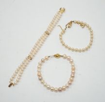 A modern double strand cultured pearl bracelet, with 14k clasp, 18cm, one other cultured pearl