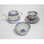 An early 20th century Chinese tea set