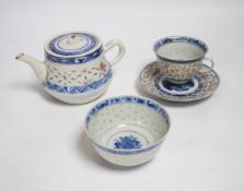 An early 20th century Chinese tea set