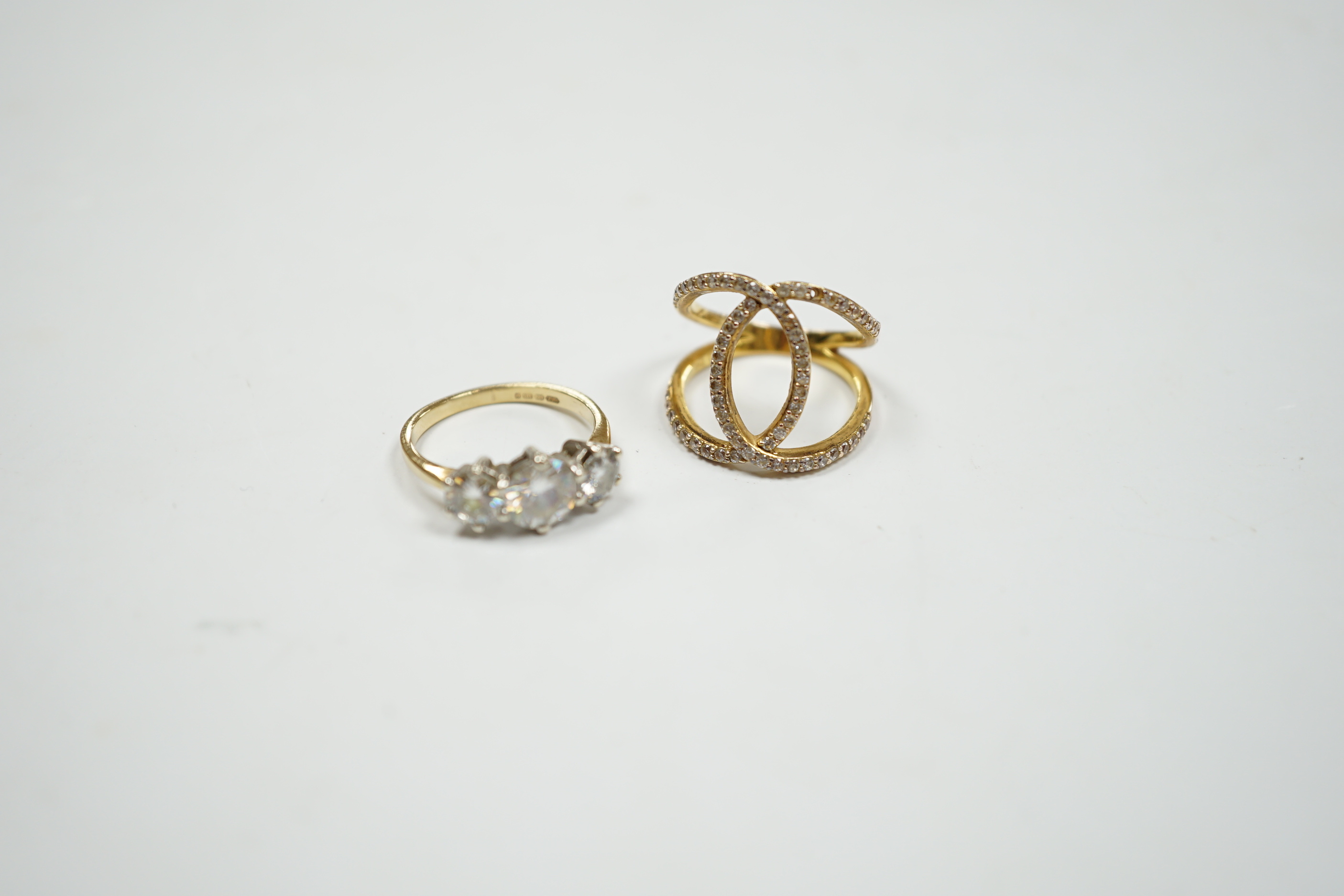 A 9ct gold and three stone simulated diamond ring and a gilt 925 ring. - Image 2 of 7