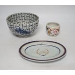 Chinese ceramics, 19th century and later, dish bowl 14cm diameter