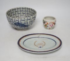 Chinese ceramics, 19th century and later, dish bowl 14cm diameter