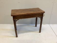 A George III rectangular mahogany folding card table, width 89cm, depth 44cm, height 74cm