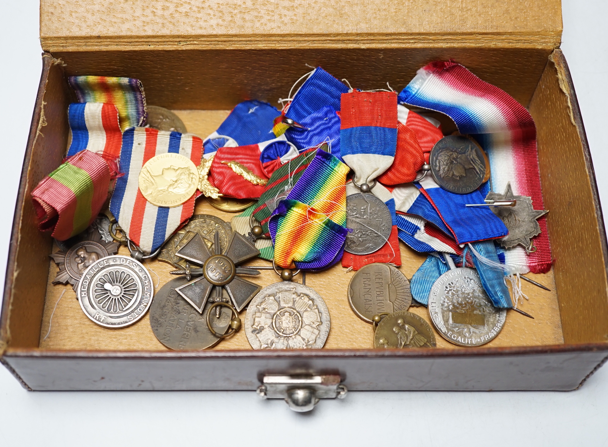 Eighteen French and Belgium medals, etc. including; Medal of Honour, War Cross, Medal of Honour