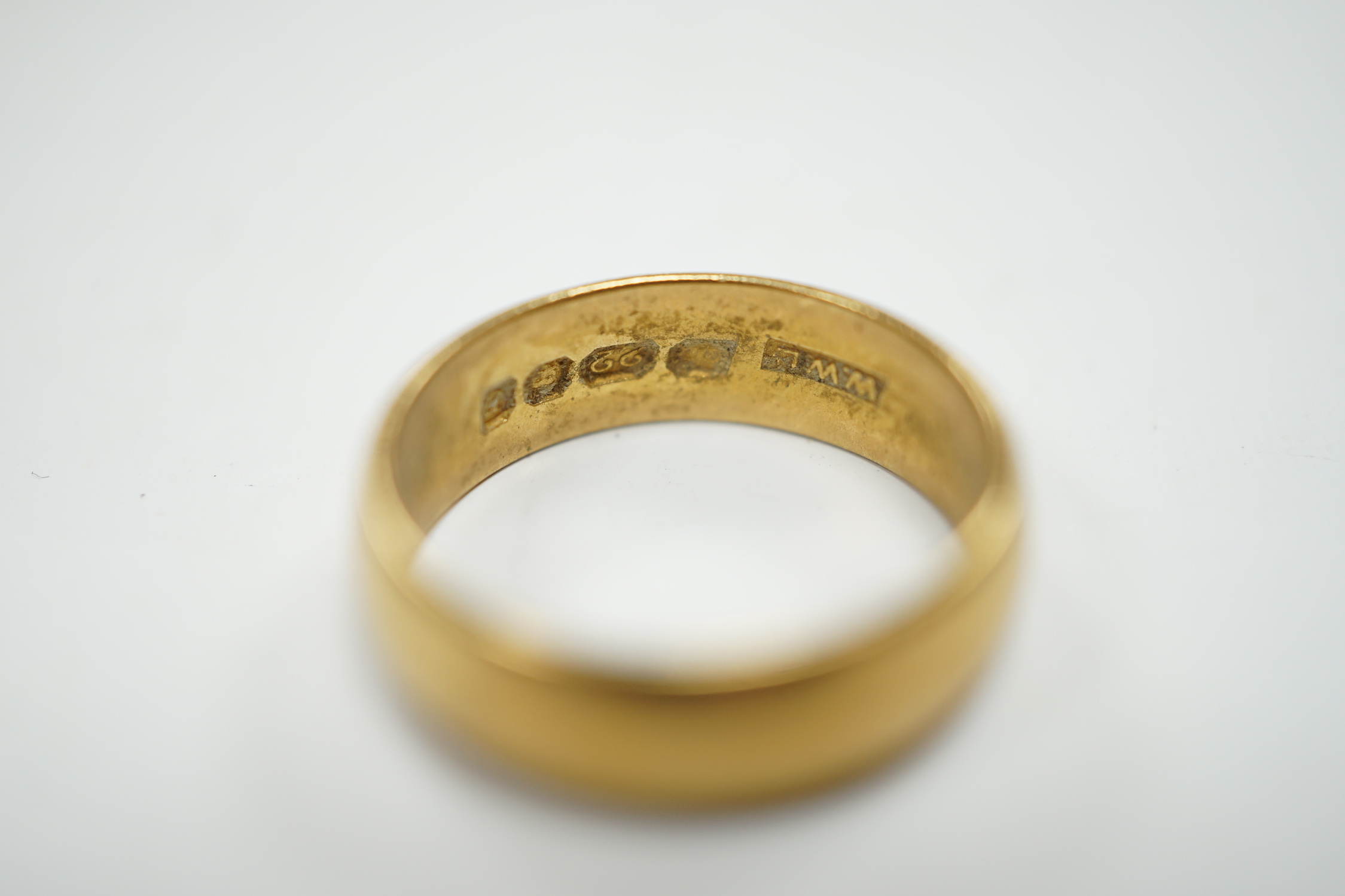A 1960's 22ct gold wedding band, size M, 6 grams. - Image 3 of 4