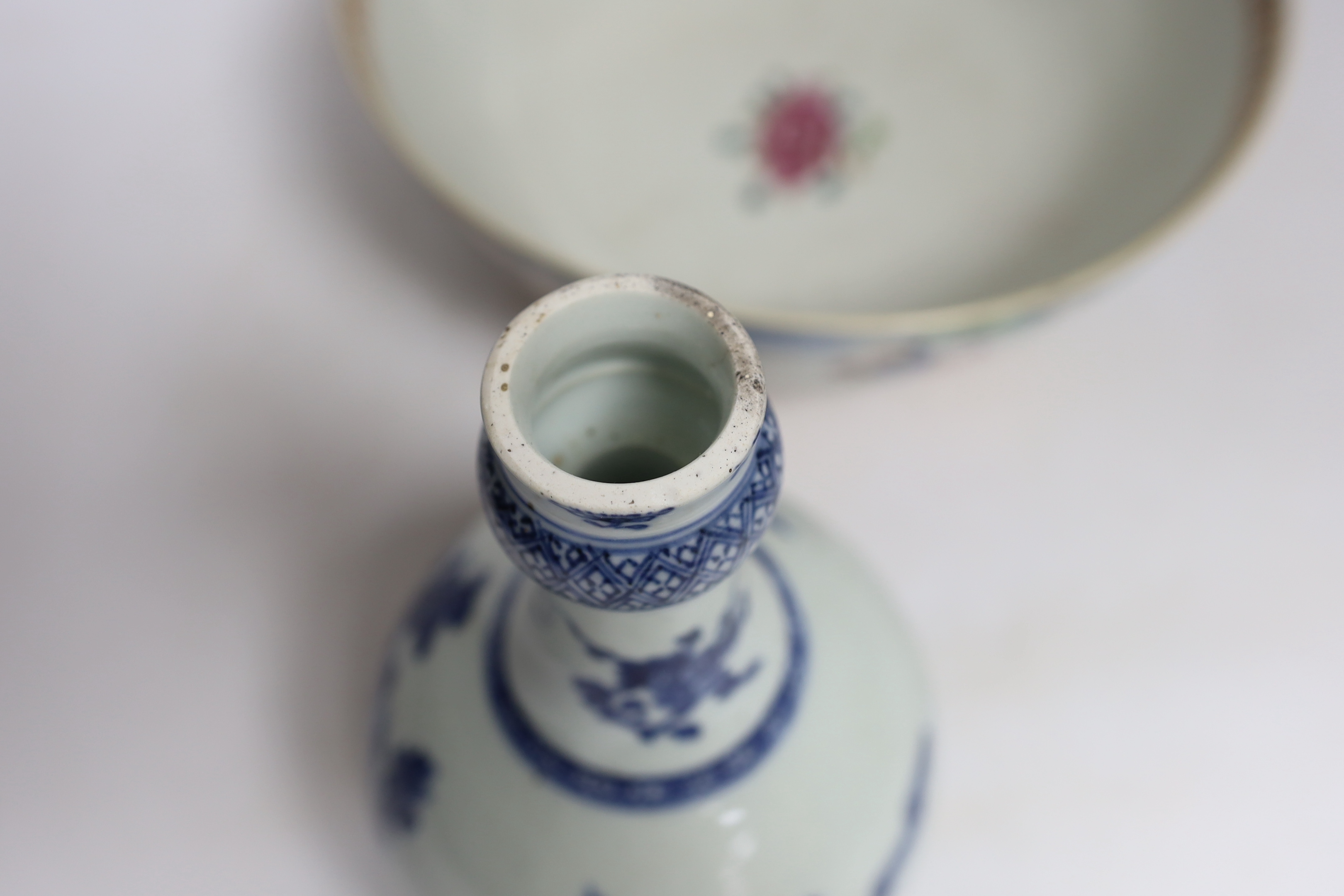 A Chinese Qianlong blue and white garlic neck vase and a famille rose bowl, 18th century largest - Image 4 of 10