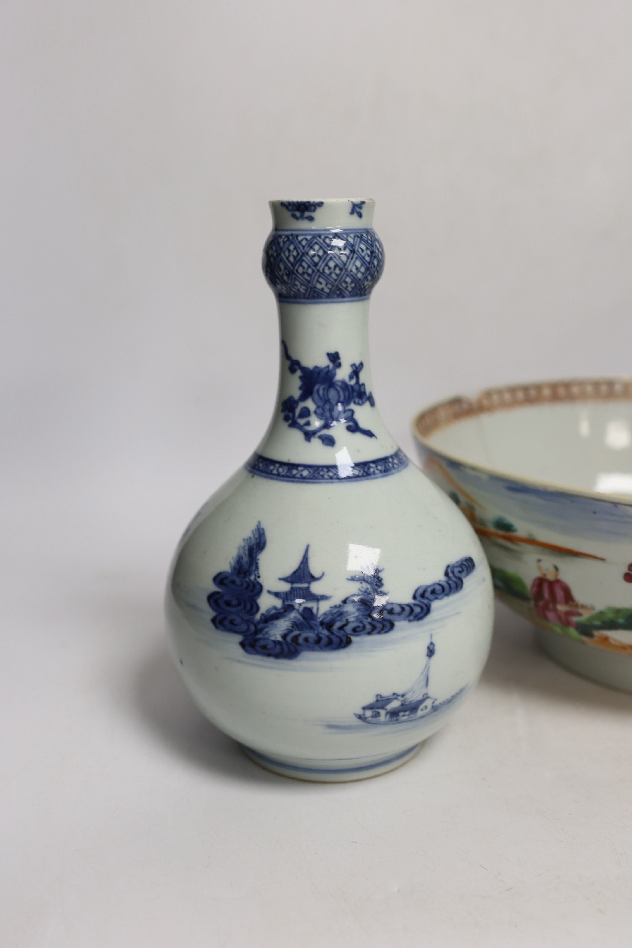 A Chinese Qianlong blue and white garlic neck vase and a famille rose bowl, 18th century largest - Image 3 of 10