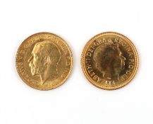 British Gold coins, George V half sovereign, 1913, EF (S4006) and Elizabeth II half sovereign, 2002,