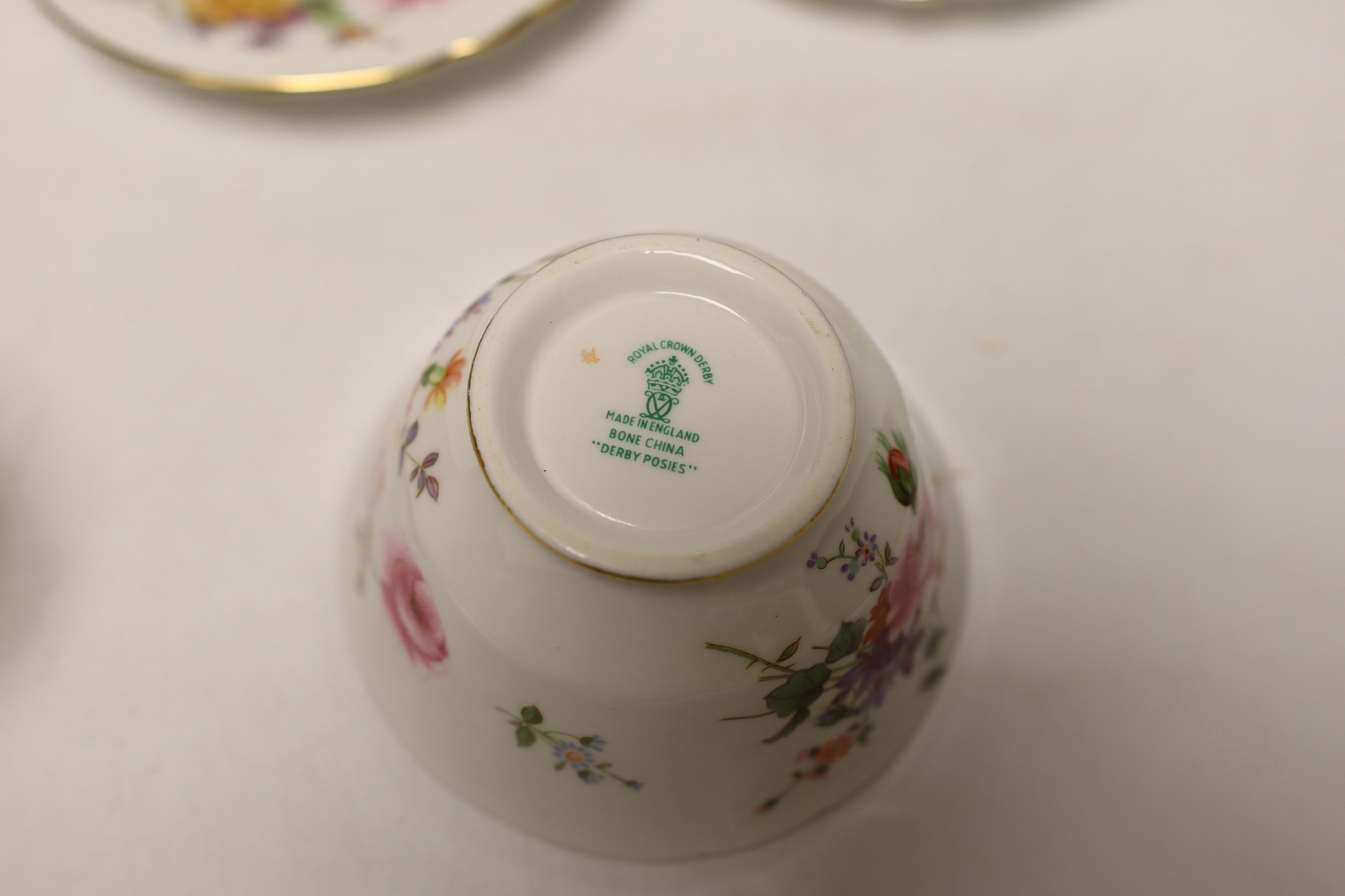 A Royal Crown Derby Posies coffee set comprising of seven cups and saucers, a sugar bowl and milk - Image 6 of 6