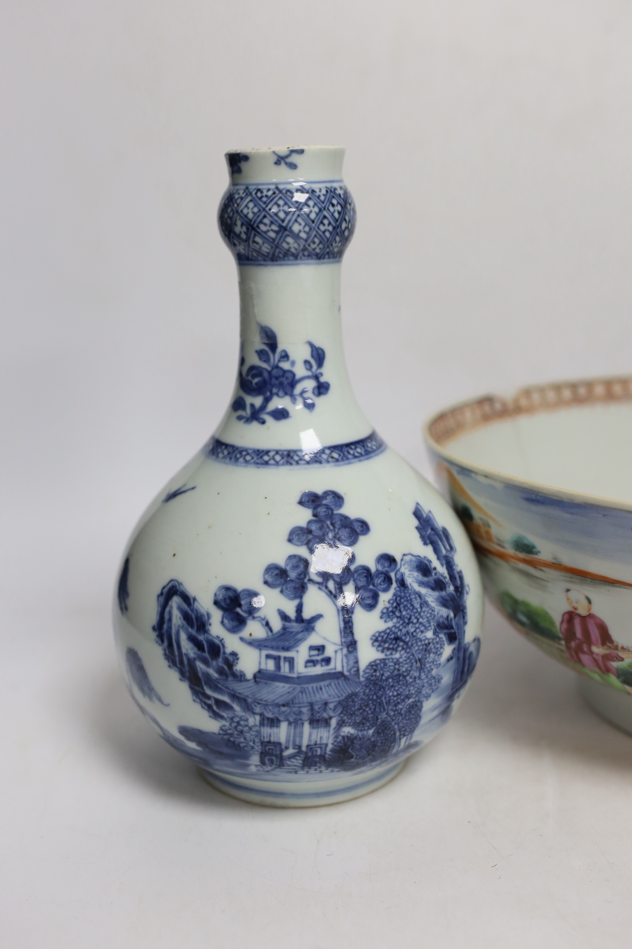 A Chinese Qianlong blue and white garlic neck vase and a famille rose bowl, 18th century largest - Image 2 of 10