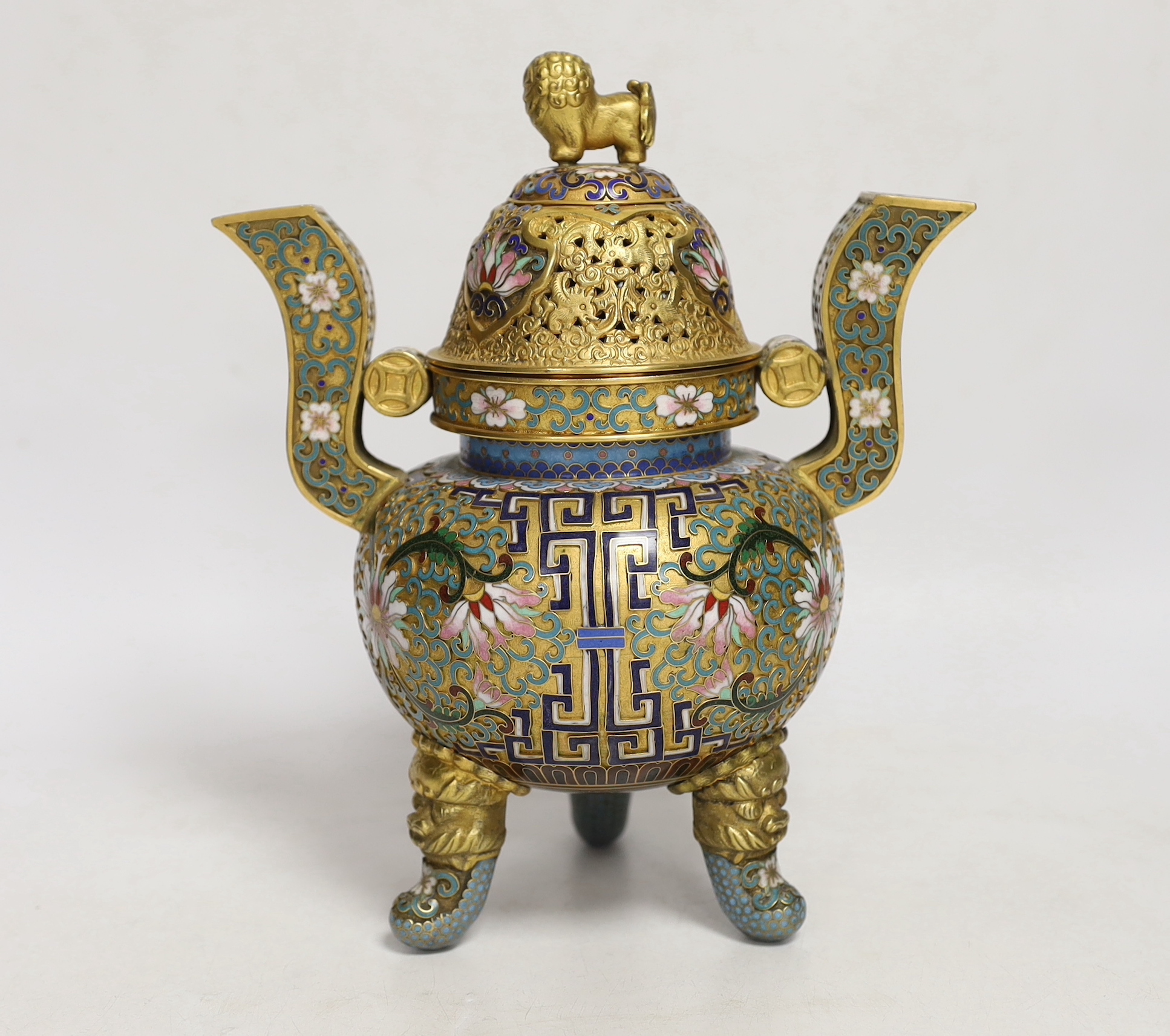 A Chinese cloisonné enamel tripod censer and cover, 22cm high including cover - Image 3 of 5