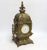 A brass French mantel timepiece with balance escapement, 4cm high