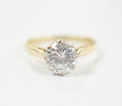 A modern 18ct gold and solitaire diamond set ring, size K/L, gross weight 2.7 grams, the stone