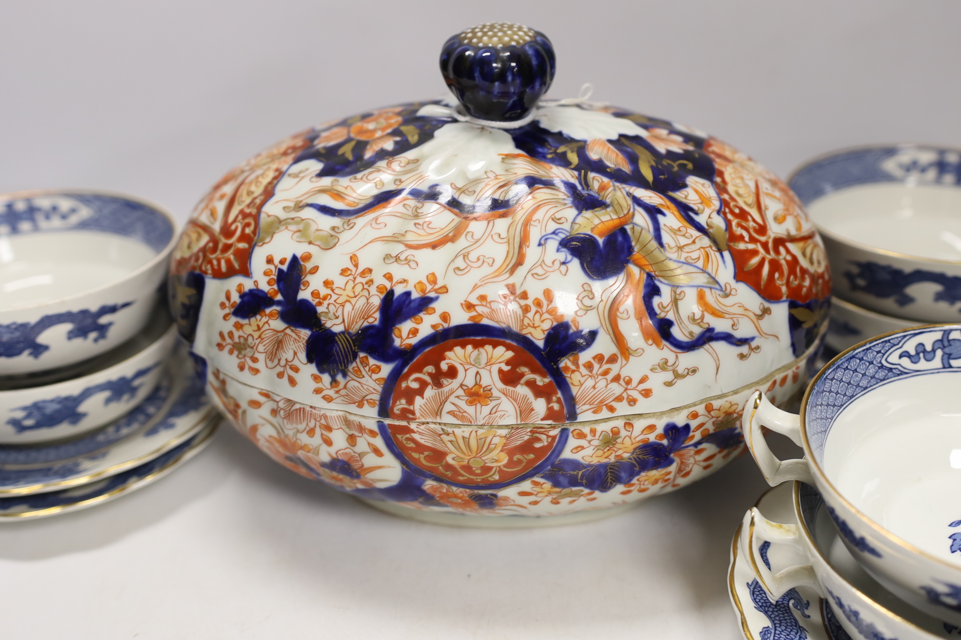 A 19th century Japanese Imari box and cover together with other Japanese, Chinese and European - Image 6 of 6