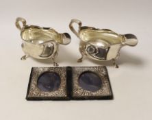 A pair of George V silver sauce boats, Atkin Brothers, Sheffield, 1927, 15.1oz, together with a