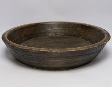 A Provincial turned alder bowl, 51cm diameter