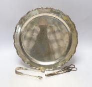 A 20th century Mexican 925 sterling circular platter, 30.1cm, a pair of Georgian silver sugar