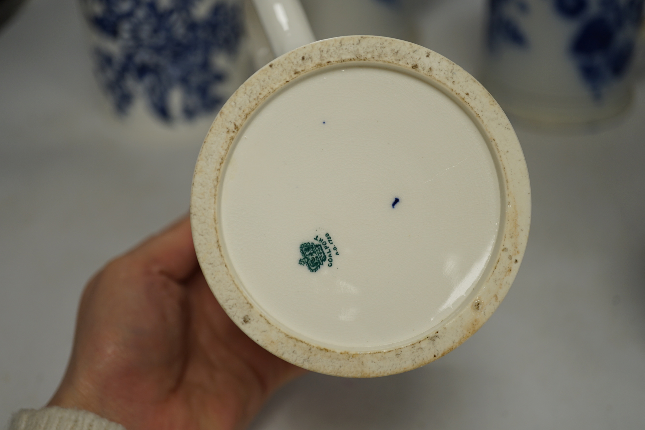 Three Coalport pine cone pattern graduated mugs and two pottery mugs (5) - Image 5 of 7