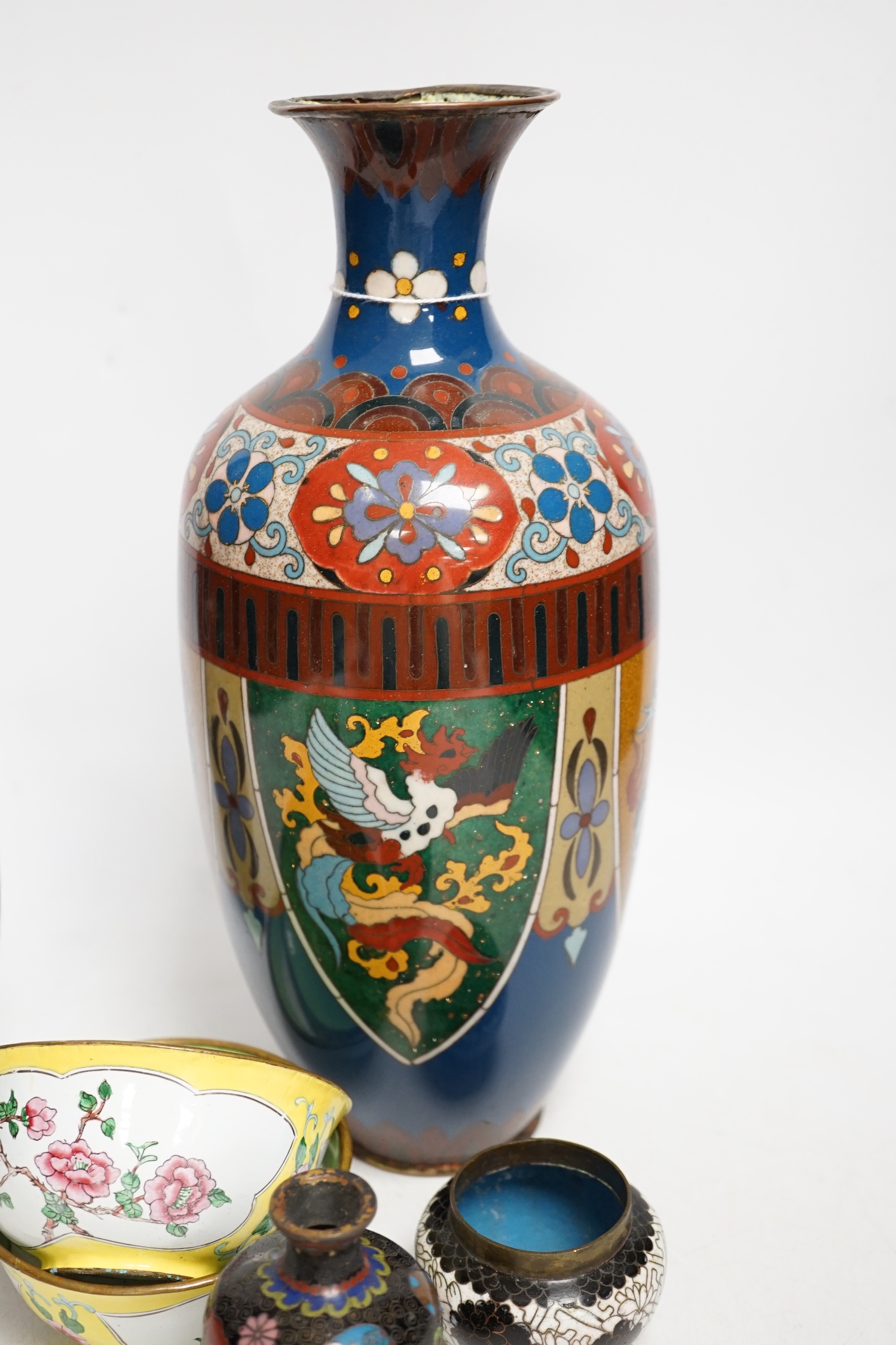 Four Japanese cloisonné enamel vases and a similar bowl and two Canton enamel bowls and similar - Image 9 of 11