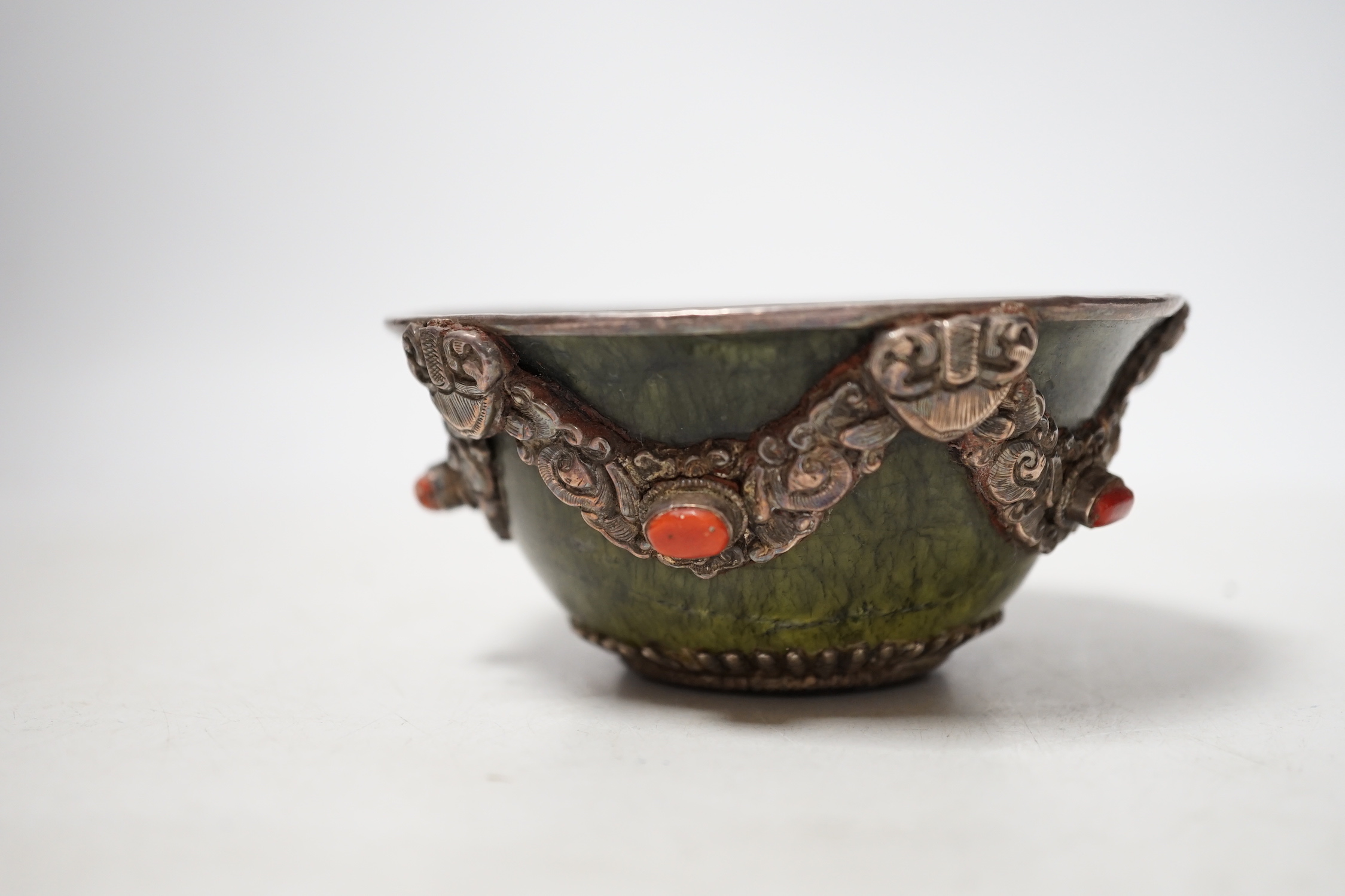 A Tibetan silver cup and a silver mounted hard stone bowl - Image 3 of 4