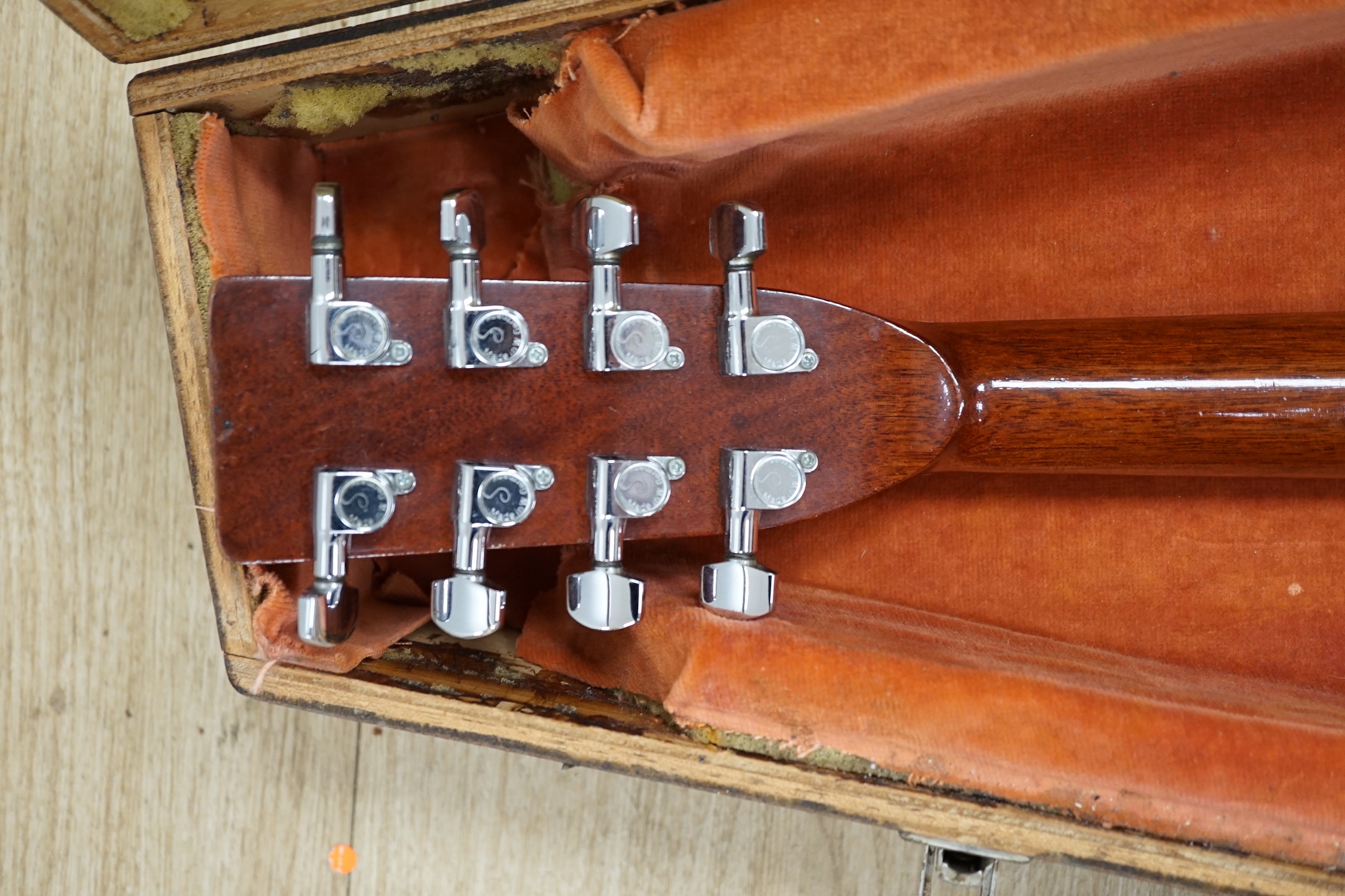 A cased Fylde Octave mandola, sapele back, cedar soundboard, length of body 39cm, overall - Image 5 of 5