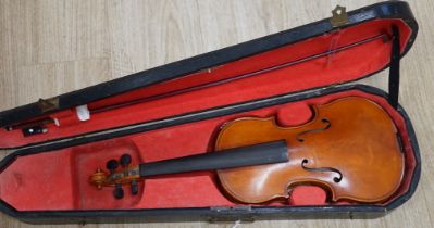 A wooden cased early 20th century French three-quarter size violin by Bonnel Rennes, length of