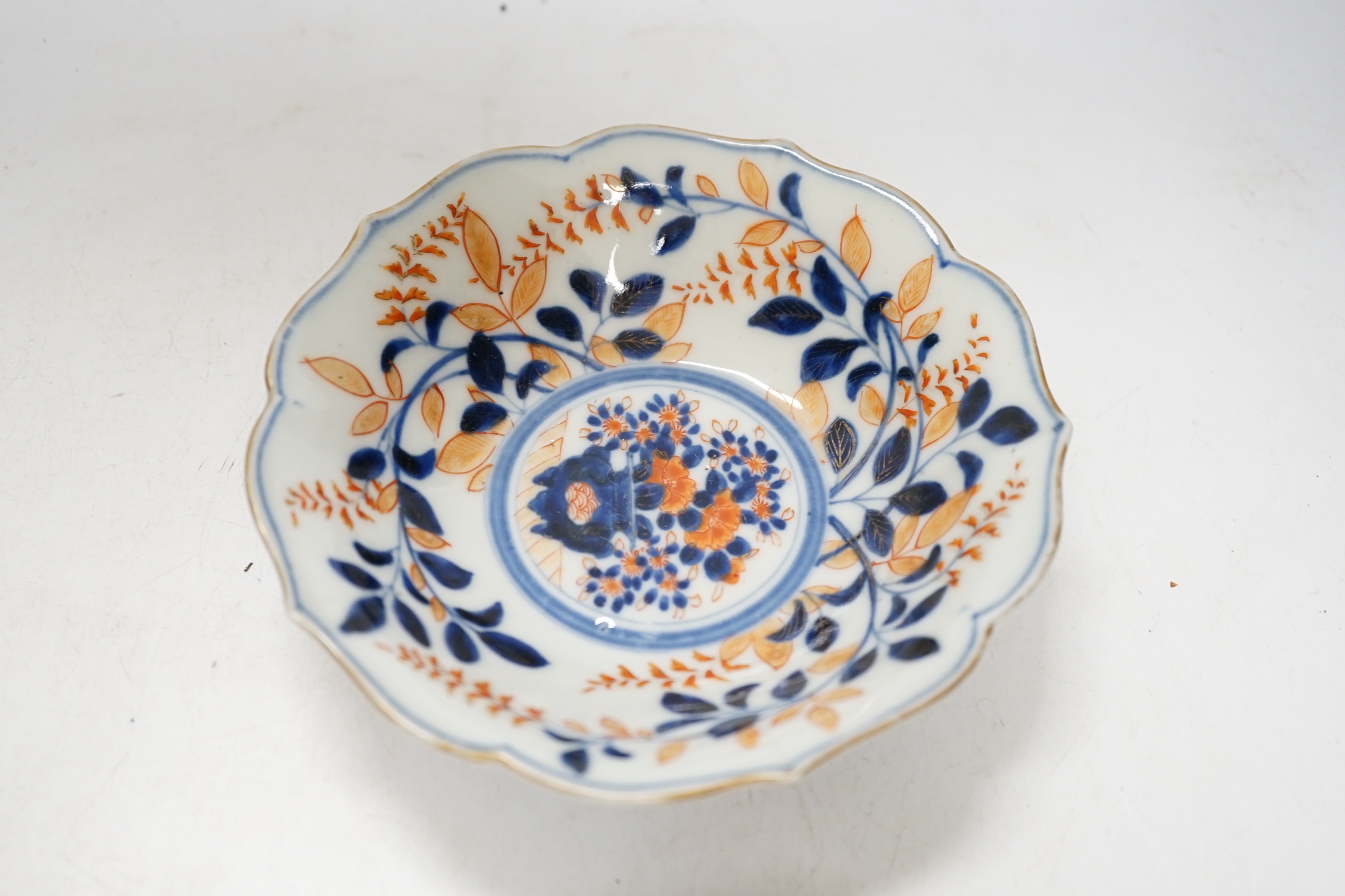 A Japanese Imari bowl and three dishes, 19th century, bowl 15cm diameter - Image 7 of 10