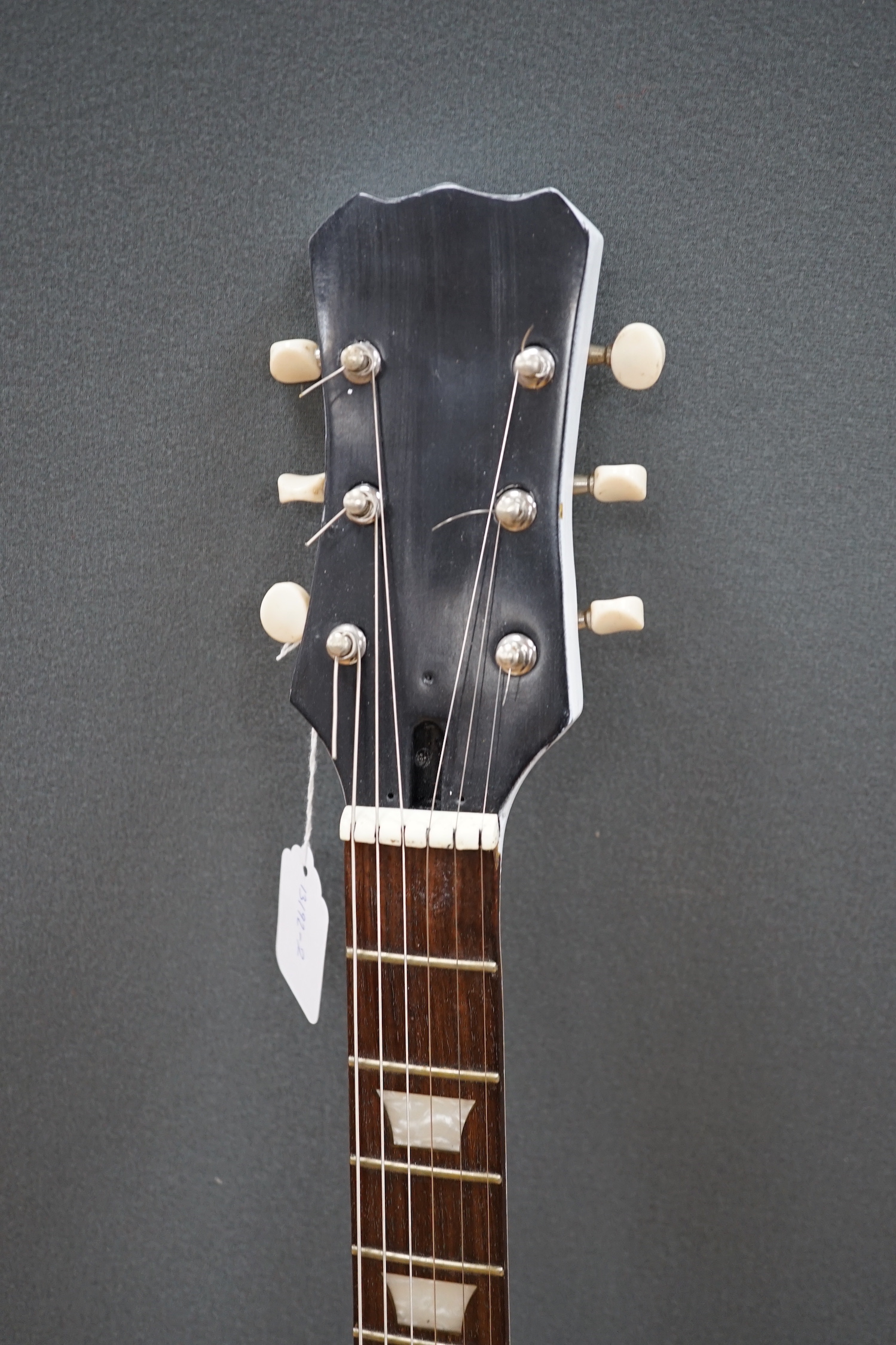 A white painted electric six string guitar - Image 3 of 5